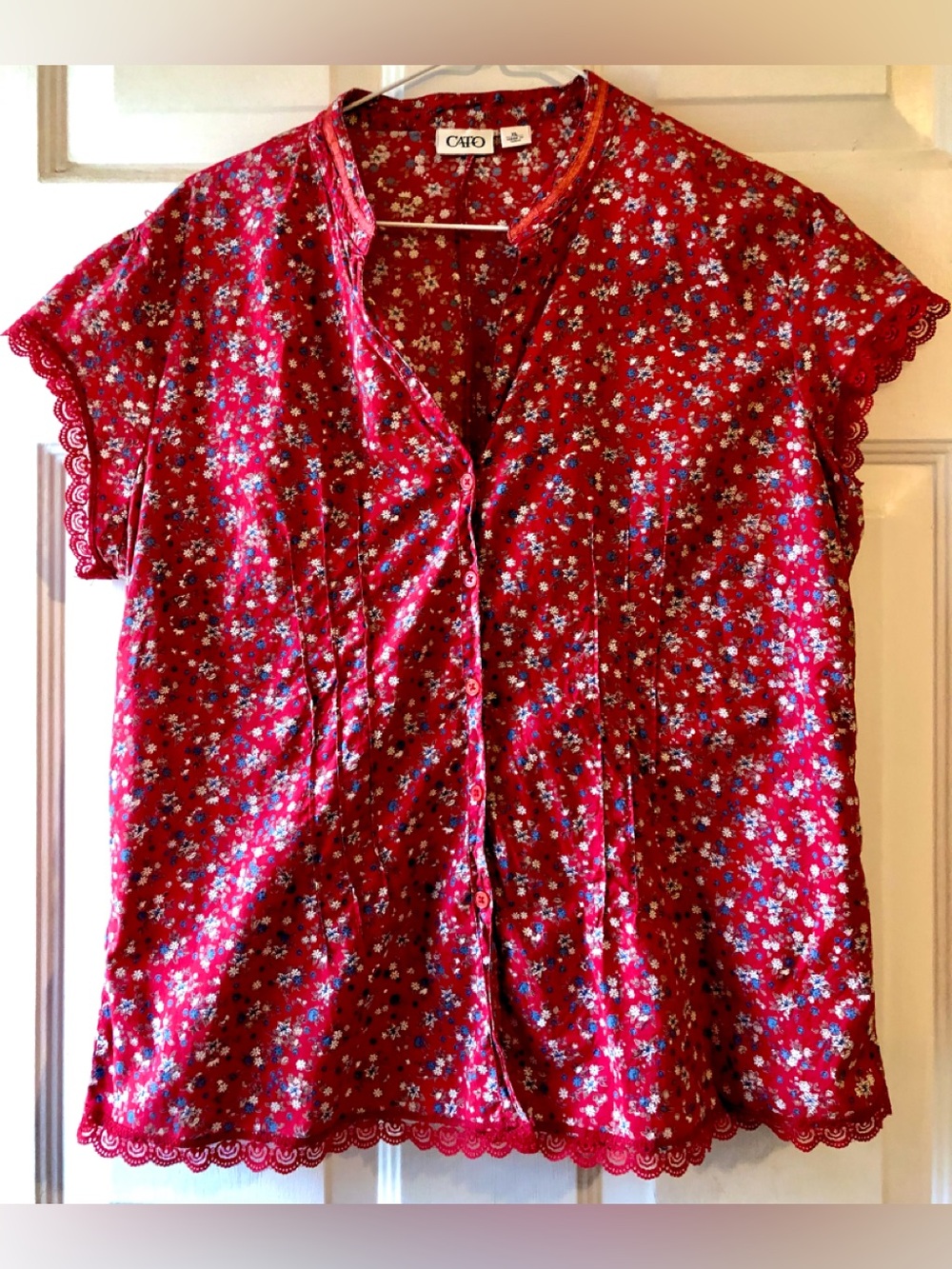 Cato Red Blue White Floral Lace Trim Cap Sleeve 100% Cotton Button Up Blouse XL